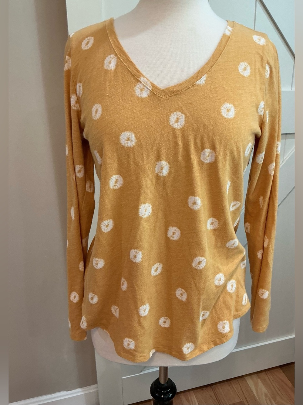 Sonoma Mustard V‑Neck Long Sleeve Top DP